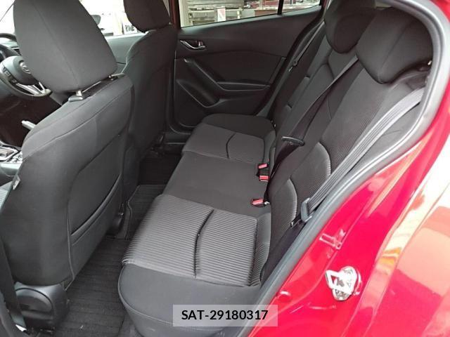 Mazda AXELA SPORT 2016-02 7328198-20
