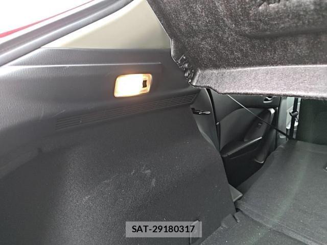Mazda AXELA SPORT 2016-02 7328198-26