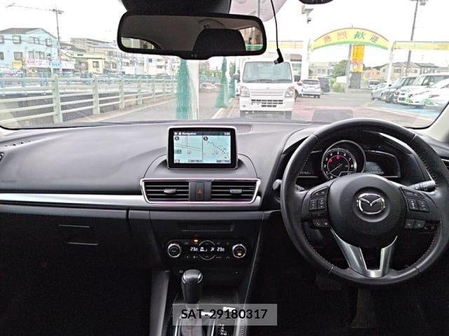 Mazda AXELA SPORT 2016-02 7328198-2