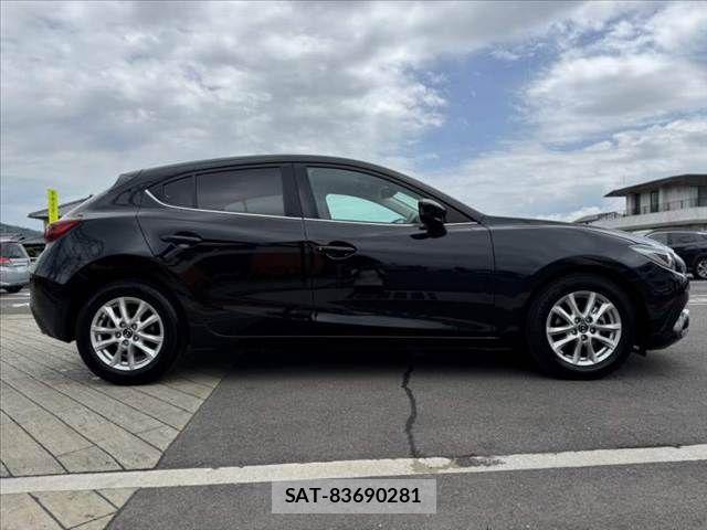 Mazda AXELA SPORT 2015-01 7328202-11