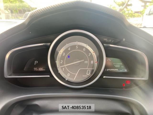 Mazda AXELA SPORT 2014-08 7328205-14