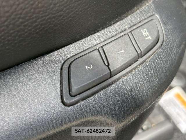 Mazda AXELA SPORT 2017-09 7328188-10