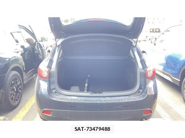 Mazda AXELA SPORT 2016-02 7358624-11