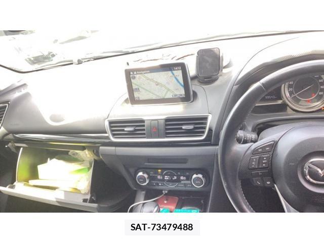 Mazda AXELA SPORT 2016-02 7358624-8