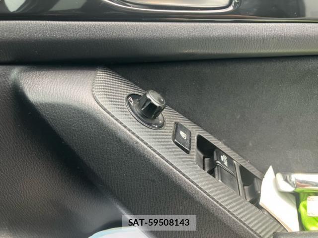 Mazda AXELA SPORT 2015-01 7358623-19