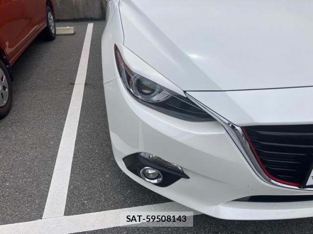 Mazda AXELA SPORT 2015-01 7358623-26