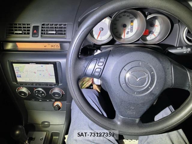 Mazda AXELA SPORT 2008-09 7358628-19