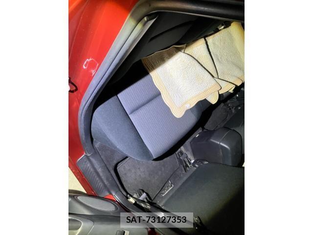 Mazda AXELA SPORT 2008-09 7358628-26