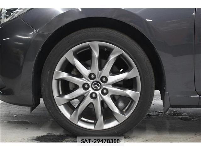 Mazda AXELA SPORT 2014-06 7358622-23