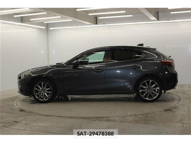Mazda AXELA SPORT 2014-06 7358622-7
