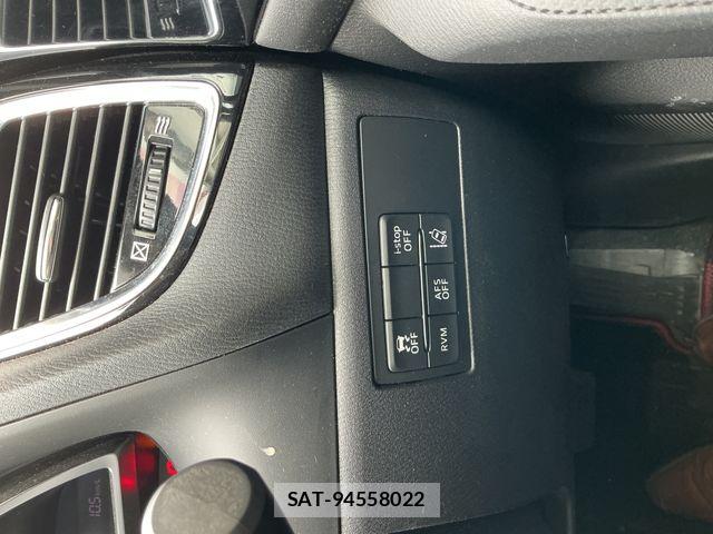 Mazda AXELA SPORT 2014-01 7358626-13