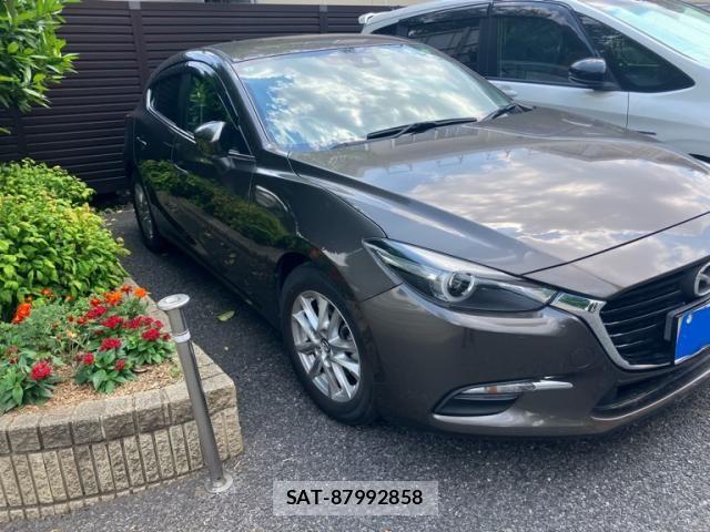 Mazda AXELA SPORT 2017-04 7392745-0