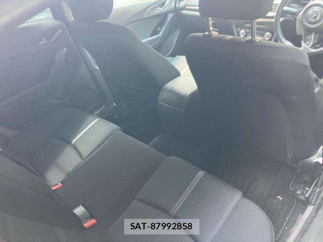 Mazda AXELA SPORT 2017-04 7392745-12