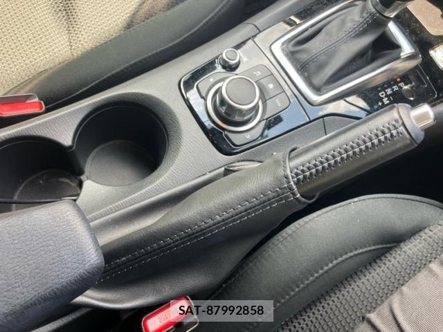 Mazda AXELA SPORT 2017-04 7392745-20
