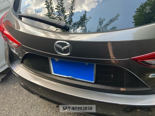 Mazda AXELA SPORT 2017-04 7392745-4