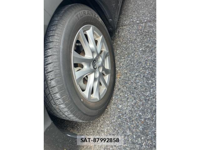 Mazda AXELA SPORT 2017-04 7392745-6