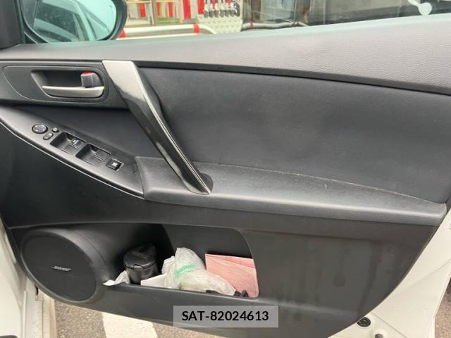 Mazda AXELA SPORT 2009-11 7455562-11