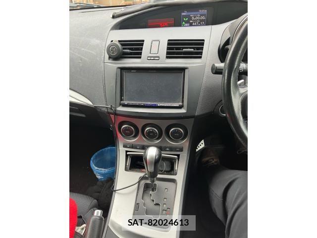 Mazda AXELA SPORT 2009-11 7455562-15