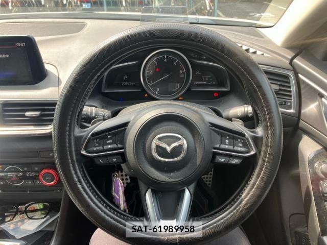 Mazda AXELA SPORT 2017-09 7455561-16