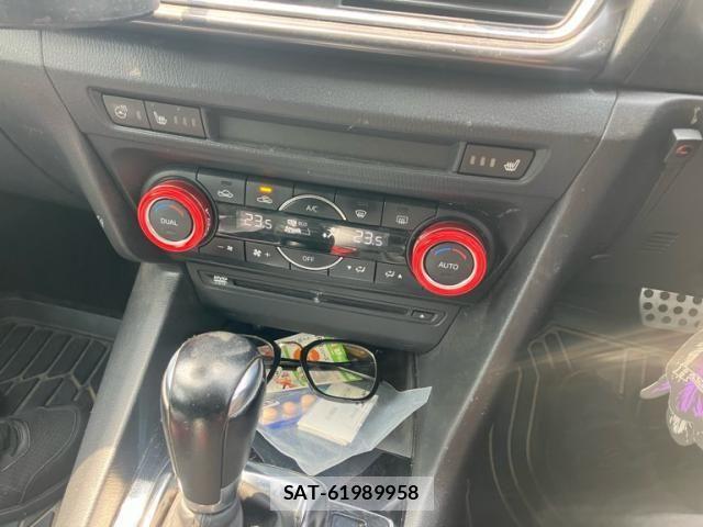 Mazda AXELA SPORT 2017-09 7455561-24