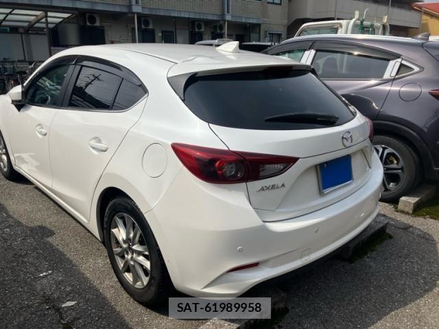 Mazda AXELA SPORT 2017-09 7455561-6