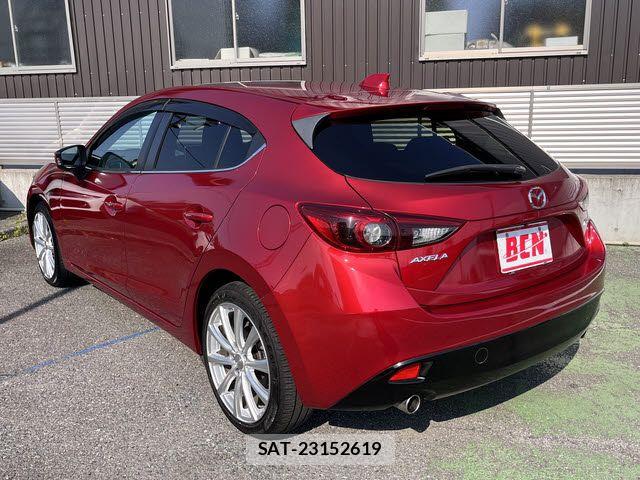 Mazda AXELA SPORT 2014-02 7455555-8