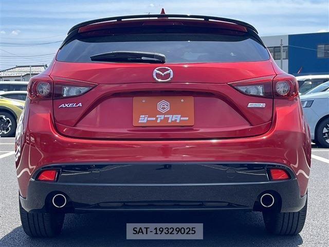 Mazda AXELA SPORT 2015-08 7509125-9