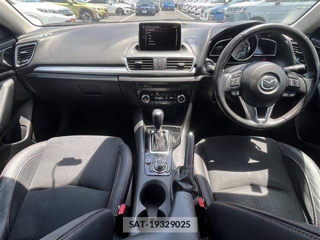 Mazda AXELA SPORT 2015-08 7509125-17