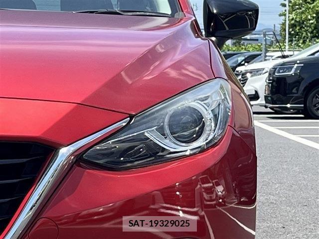 Mazda AXELA SPORT 2015-08 7509125-26