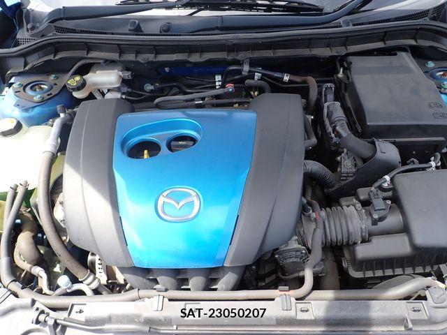 Mazda AXELA SPORT 2011-10 7501383-24