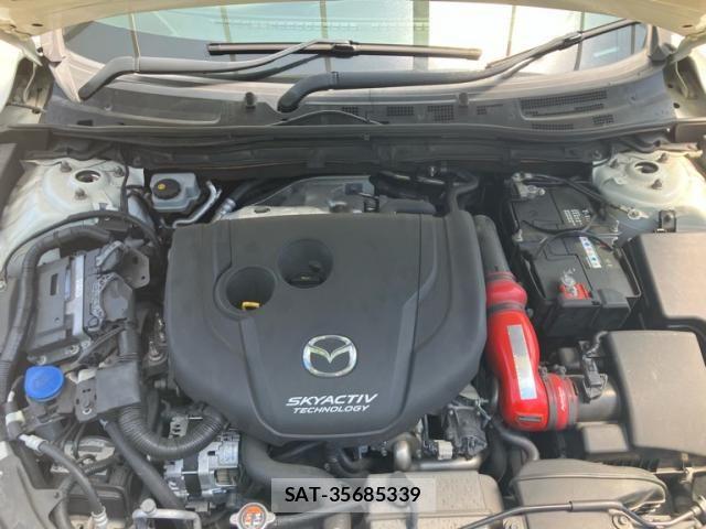 Mazda AXELA SPORT 2015-01 7562392-14