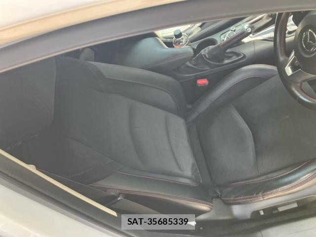 Mazda AXELA SPORT 2015-01 7562392-16