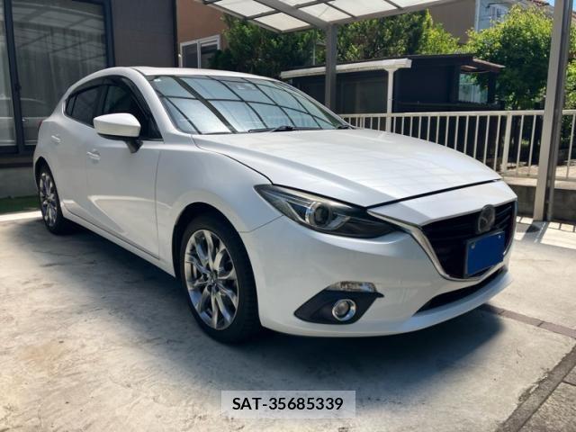 Mazda AXELA SPORT 2015-01 7562392-2