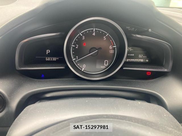 Mazda AXELA SPORT 2017-03 7617860-19
