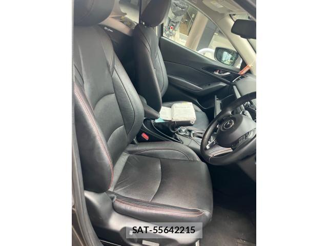 Mazda AXELA SPORT 2014-01 7617861-10