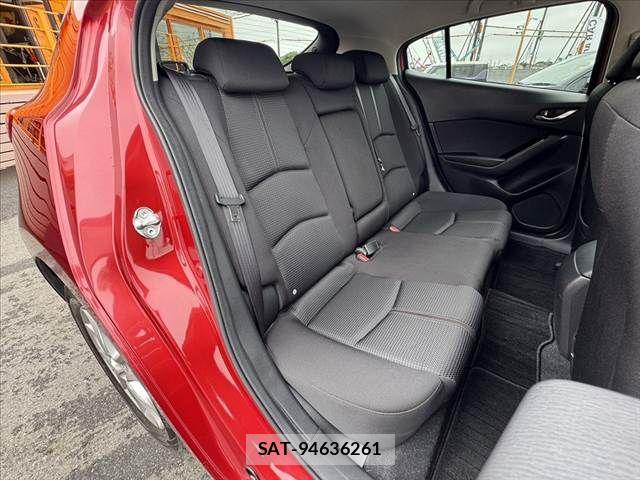 Mazda AXELA SPORT 2019-01 7617845-19