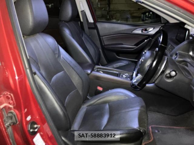 Mazda AXELA SPORT 2016-09 7617851-12