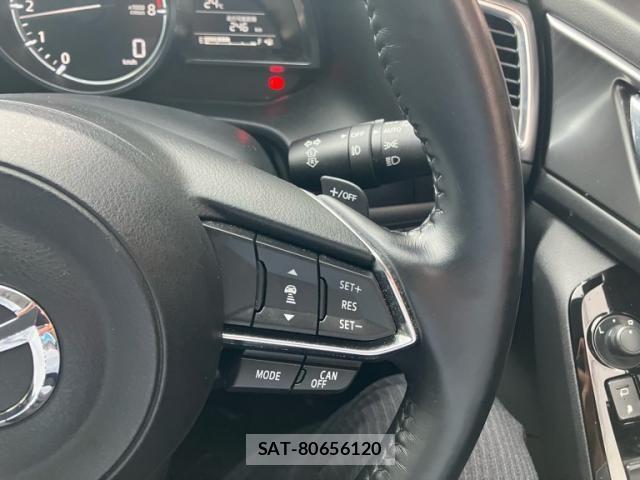 Mazda AXELA SPORT 2017-06 7617843-18