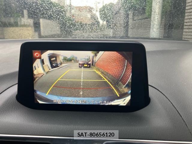 Mazda AXELA SPORT 2017-06 7617843-25