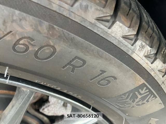 Mazda AXELA SPORT 2017-06 7617843-7