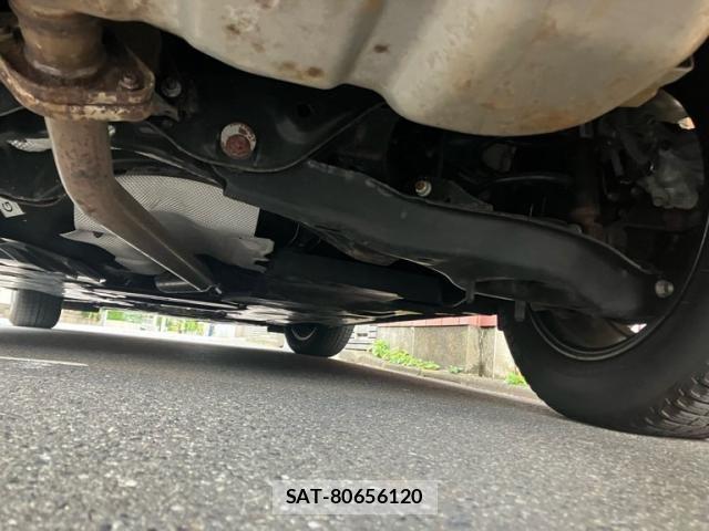Mazda AXELA SPORT 2017-06 7617843-8