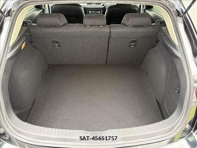 Mazda AXELA SPORT 2014-07 7617859-9