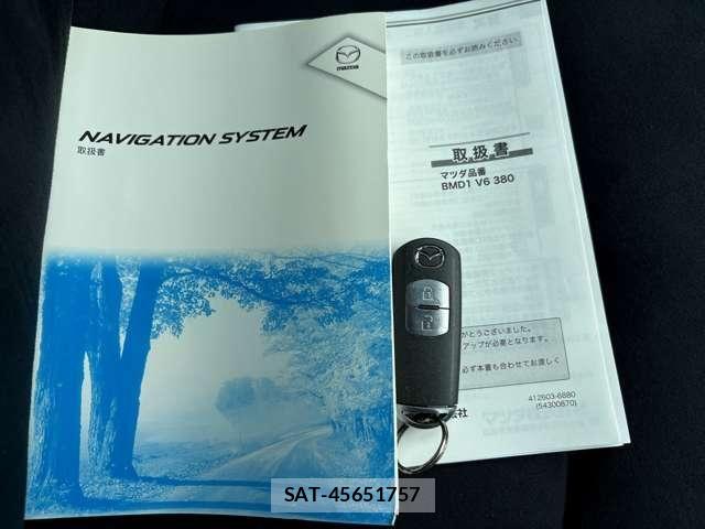 Mazda AXELA SPORT 2014-07 7617859-24