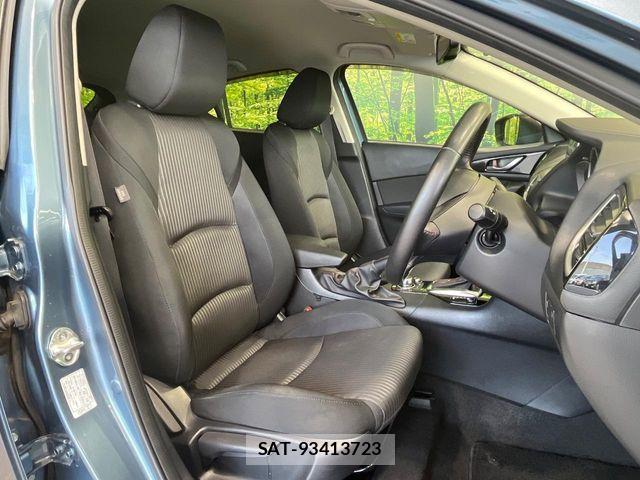 Mazda AXELA SPORT 2014-05 7617858-7