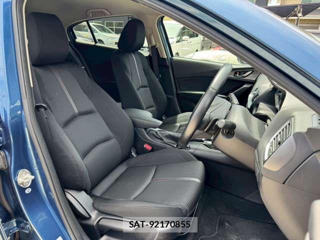Mazda AXELA SPORT 2017-01 7617852-10
