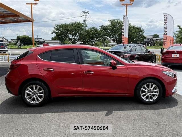 Mazda AXELA SPORT 2015-12 7617857-14
