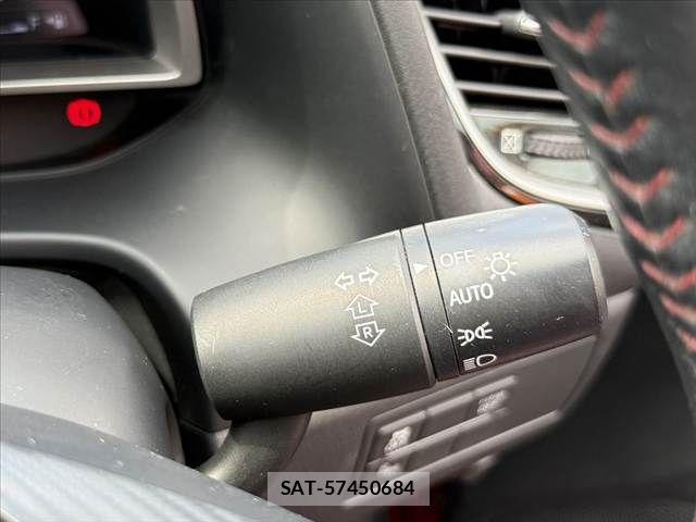 Mazda AXELA SPORT 2015-12 7617857-27