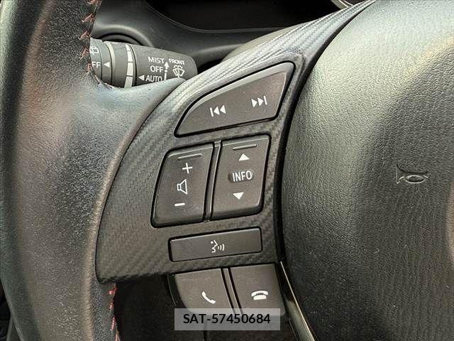 Mazda AXELA SPORT 2015-12 7617857-28