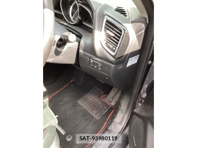 Mazda AXELA SPORT 2014-01 7617862-10