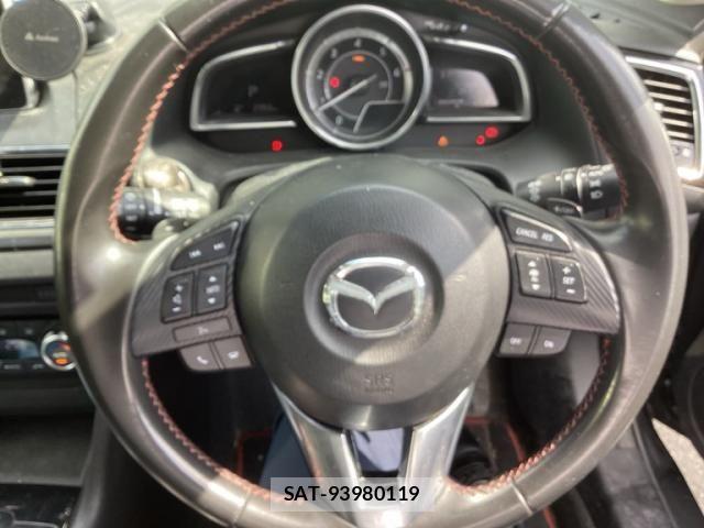 Mazda AXELA SPORT 2014-01 7617862-12